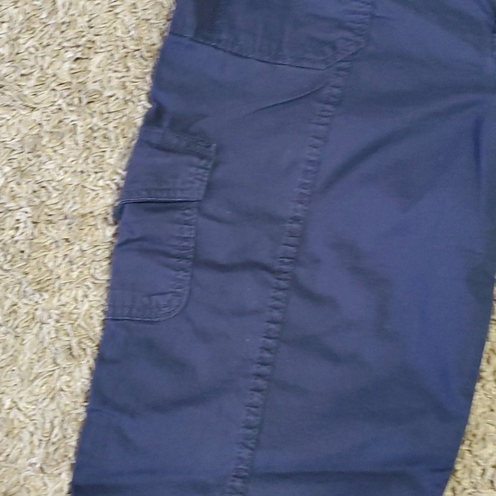 Capri pants - Picture 2 of 5